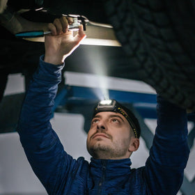 Im Winter: Stirnlampen von Ledlenser