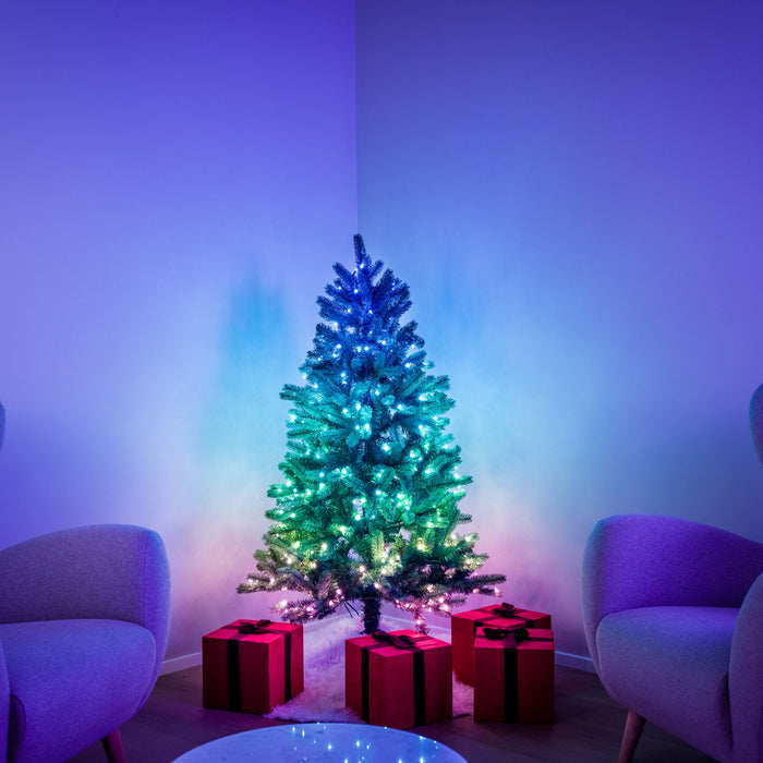 Twinkly Pre-lits, vorbeleuchteter LED-Weihnachtsbaum Tannenbaum, RGB, IP20, appgesteuert