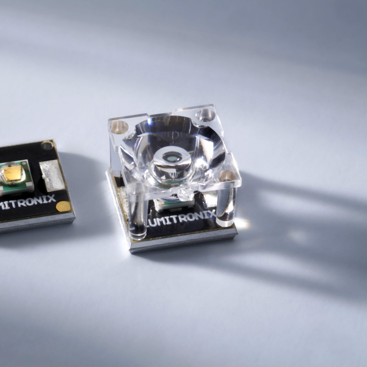 Linsen & Optiken — LEDs.de