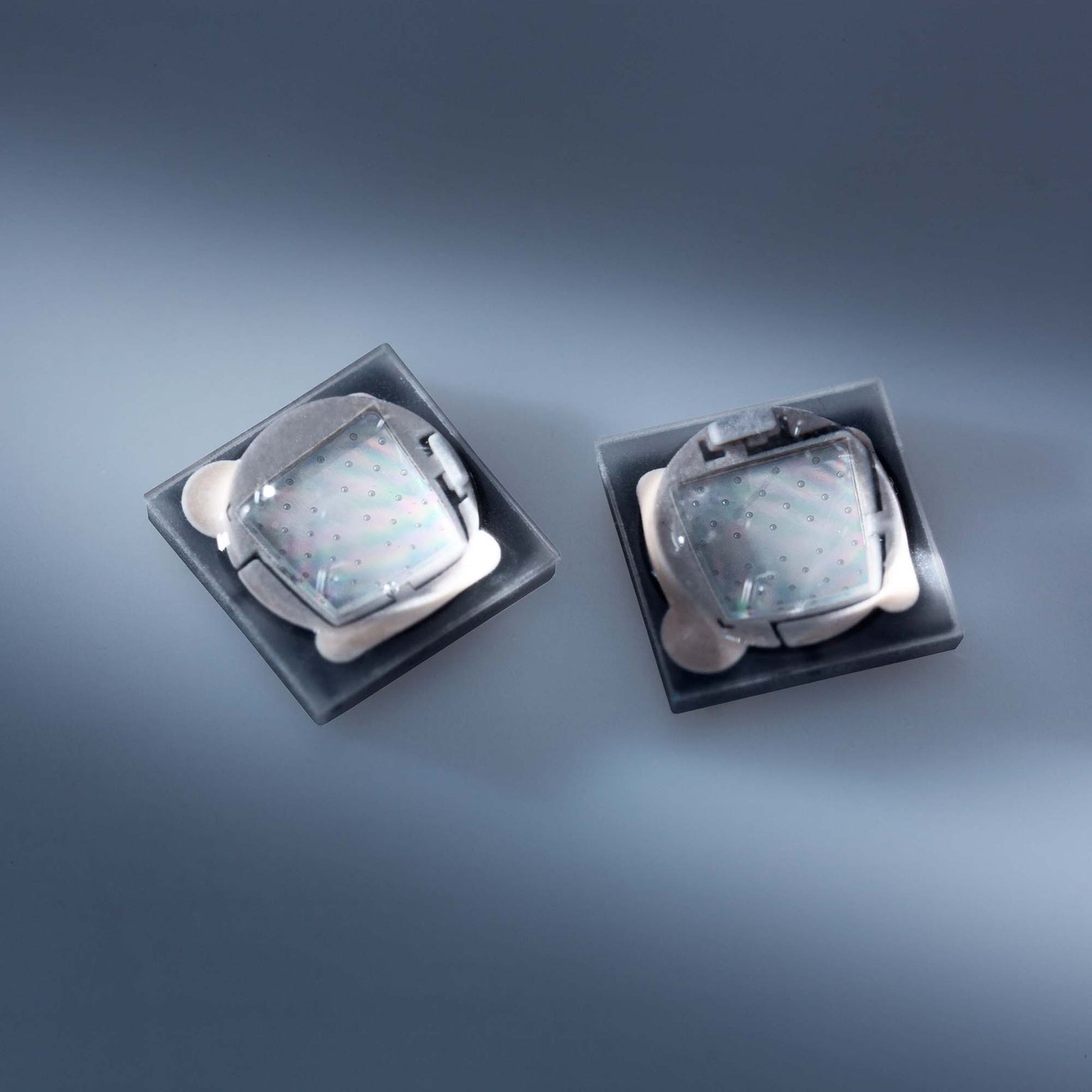Led Produkte UV-LED Produkte — LEDs.de
